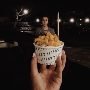 Meet your Posher, Anika