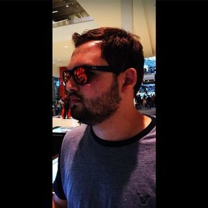 Meet your Posher, Dennis