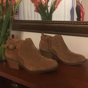EUC, "Whiskey" leather suede ankle boots