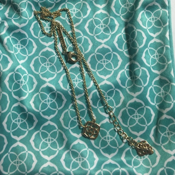 Rose gold Declyn necklace
