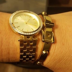 MICHAEL KORS WHACH NEW