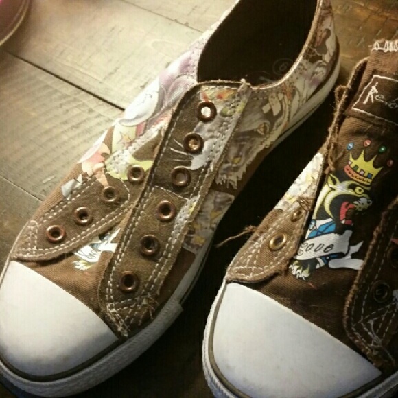 Slip on sneakers