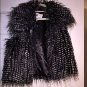 Faux fur vest!- bcbg