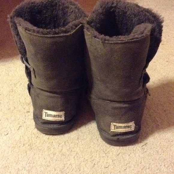 Tamarac boots with side button