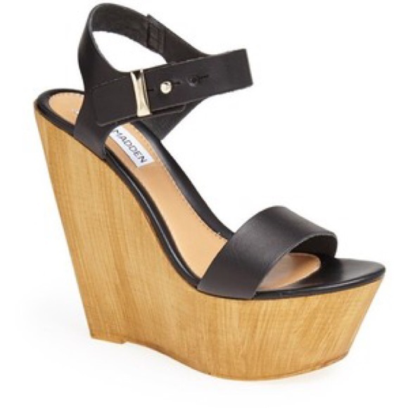 New Steve Madden Boozey Black Leather Wedge Sandal