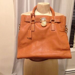 Michael Kors Hamilton satchel. Luggage hue