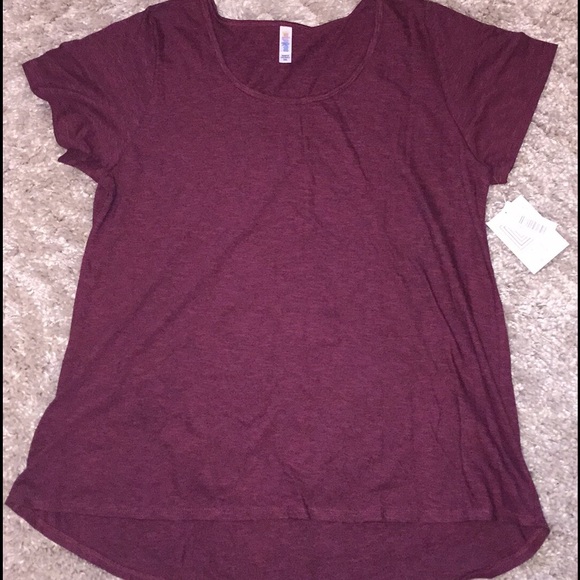 NWT Lularoe Classic Tee