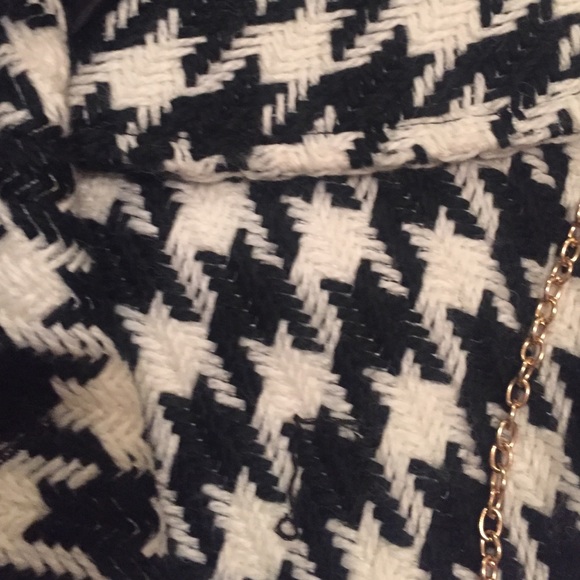 🎈🎈SALE🎈🎈Houndstooth Blazer - Picture 3 of 4
