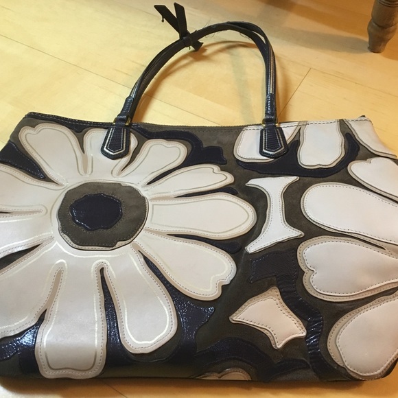 Limited Edition Coach suede & leather shoulder Bag - Picture 1 of 3