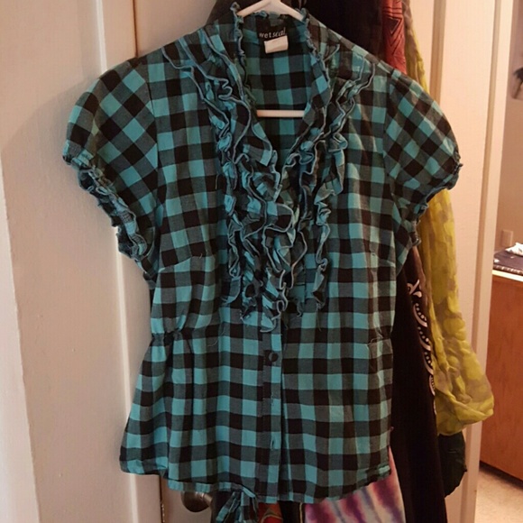 Plaid button up top