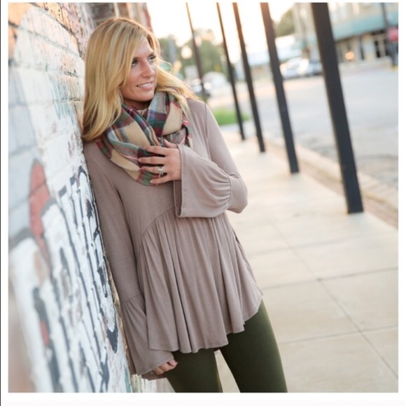 ‼️LAST ONE 🆕Plaid Infinity Scarf - Picture 2 of 3