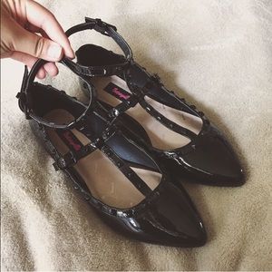 Black Pointed Ankle-Strap Flats with Studs 💕