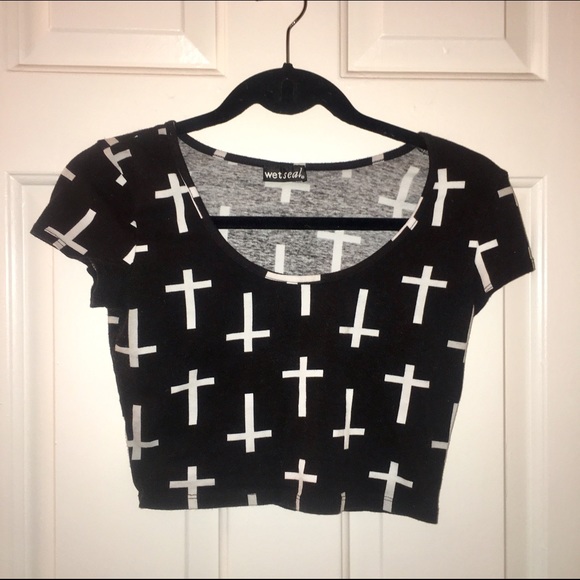 Cross Crop Top 🙏🏼