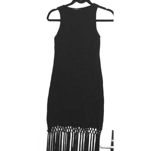 🎃 Black body con dress with fringe detail