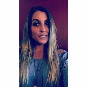 Meet your Posher, Andrea