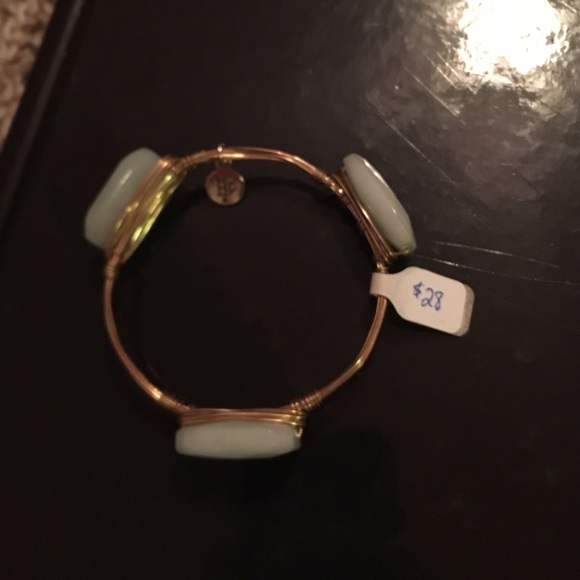 Bourbon and bow tie bracelet - Picture 1 of 2
