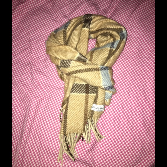 Scarf