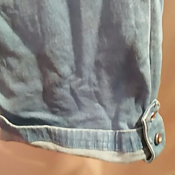 Clearance capris! - Picture 3 of 3