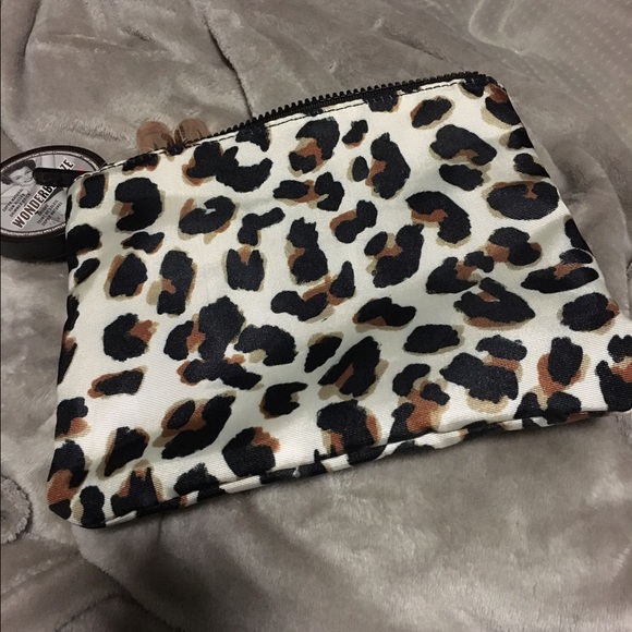 Makeup Bag💄 - Picture 3 of 3