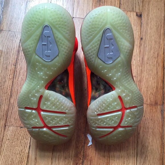 Galaxy Lebron IX - Picture 3 of 4