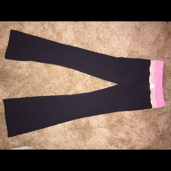 Lululemon reverse yoga pants