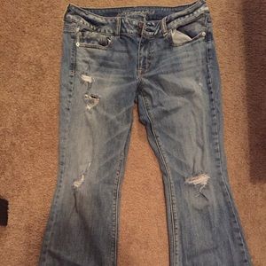 Distressed American eagle jeans