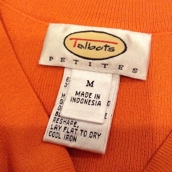 Cute Talbots blouse - Picture 4 of 4