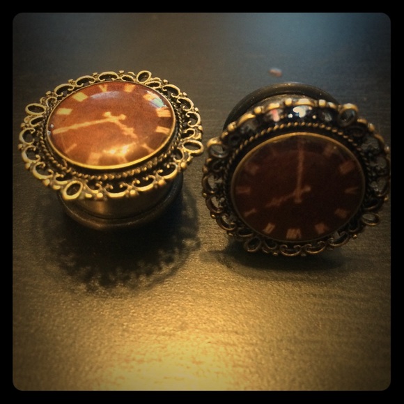 5/8" Steampunk Clock Plugs