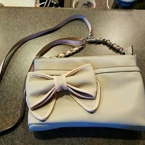 Jessica Simpson cross body