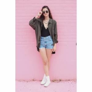 Meet your Posher, Jessica