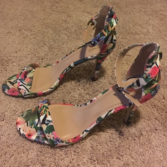 Mix No.6 Heeled sandals