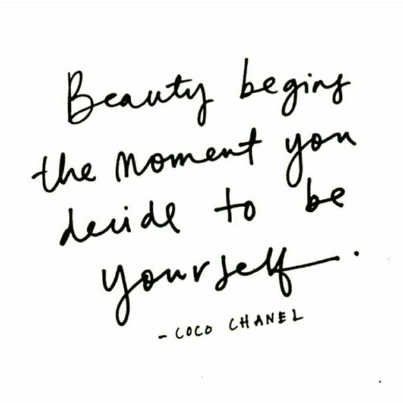 MYSTERY BOX | 🌹 - Picture 2 of 2