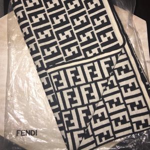 fendi scarf