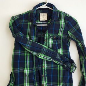 Abercrombie & Fitch plaid button up shirt