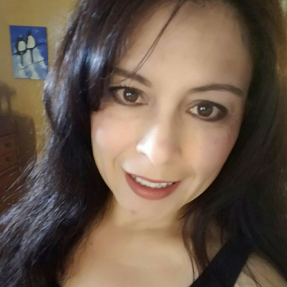 Meet your Posher, Sonia