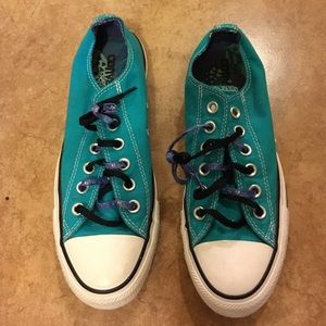 Teal converse