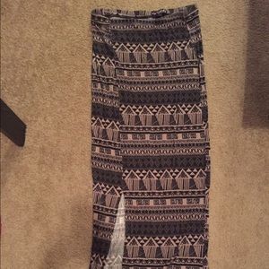 Tribal pattern maxi skirt