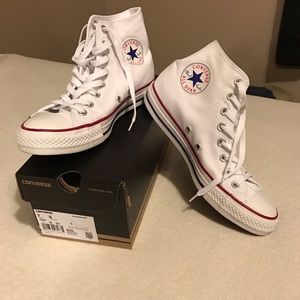 SOLD ON ♏️ERCARI White Converse All Star High Top