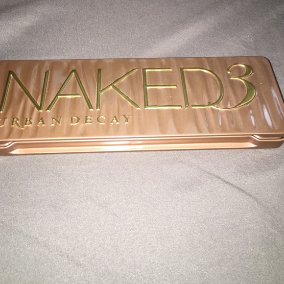 Authentic Naked 3 Pallet by Urban Decay