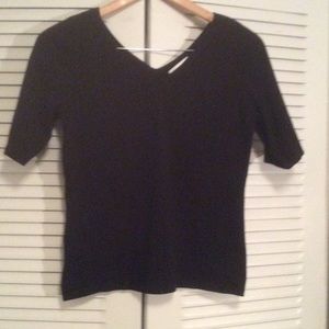 Ann Taylor loft  V neck  top