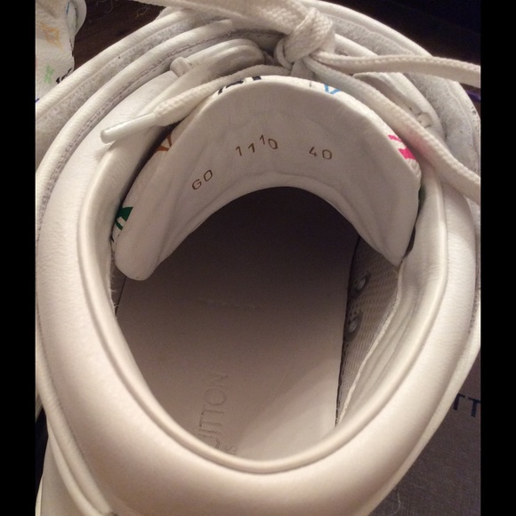 Amazing Louis Vuitton sneakers - Picture 4 of 4