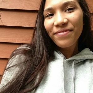 Meet your Posher, Alyssa