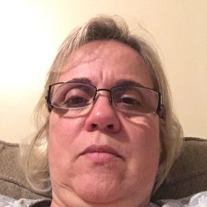 Meet your Posher, Ana