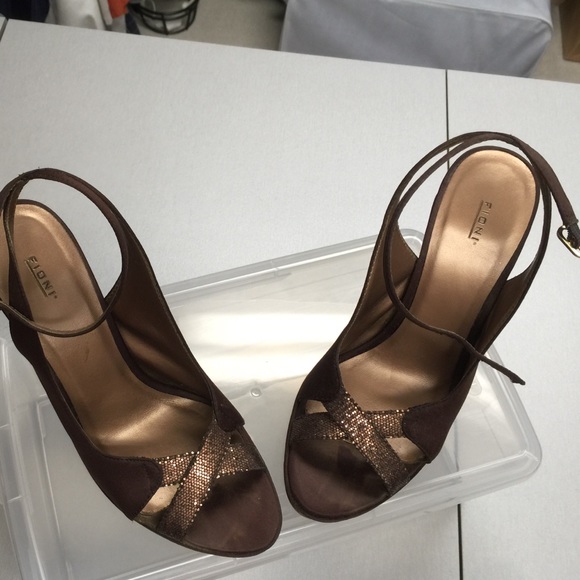Fioni Heels brown satin w front top sparkle 6.5