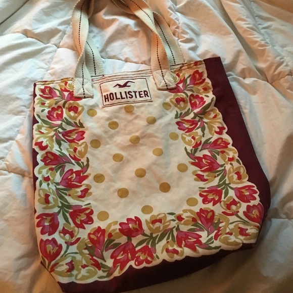 Hollister Tote