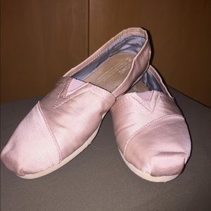 Special addition TOMS