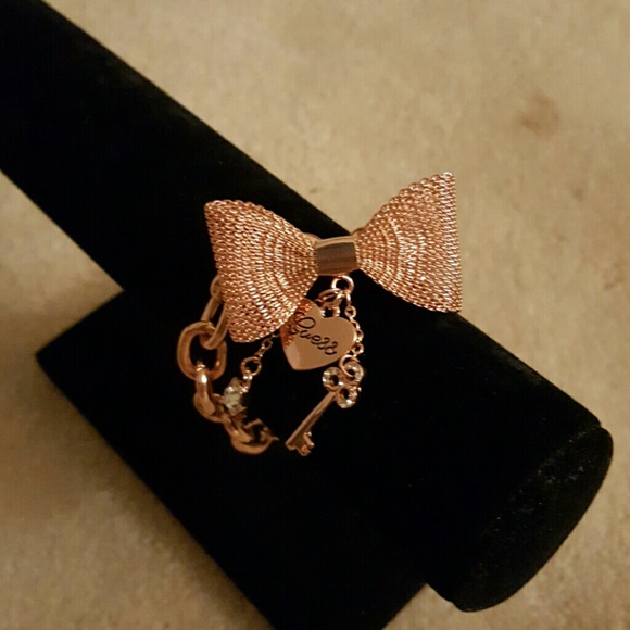 Guess Jewelry - NWT GUESS BRACELET