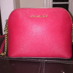 Micheal kors cross body