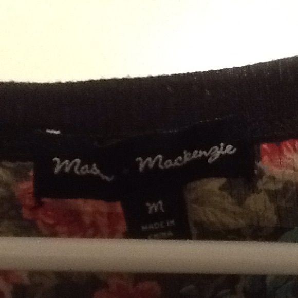 Floral sheer top - Picture 3 of 4