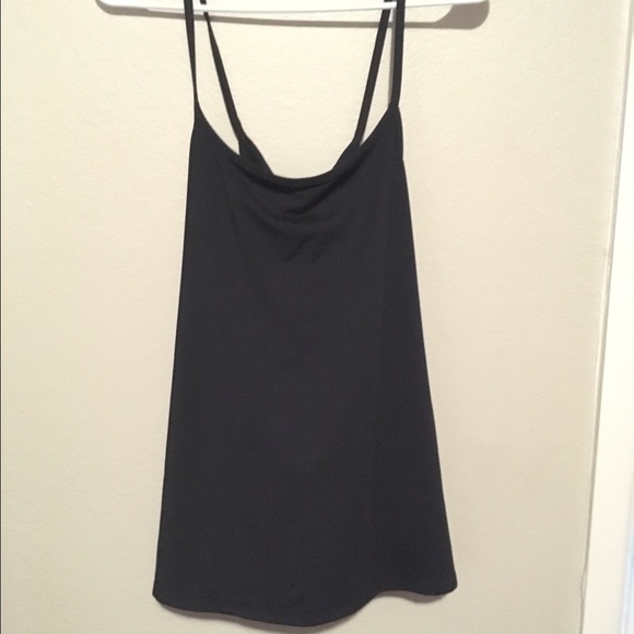 Fabletics top